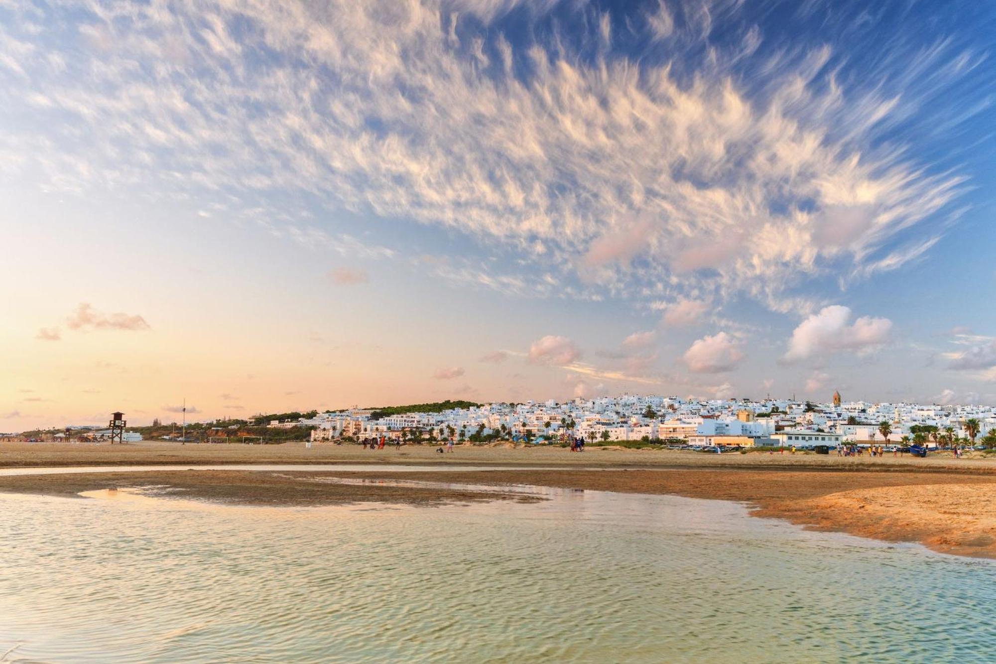 Surf House Playa Hotell Conil De La Frontera Eksteriør bilde